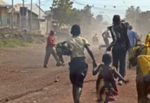 Le sang des innocents a coulé ce vendredi dans le Rutshuru, donnant lieu à une guerre des communiqués entre les deux armées voisines.