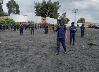 RDC:LE GENERAL ABBA VAN DECLARE : QUE PAUL KAGAME S’ATTENDE AU PIRE. Car il va vivre l’enfer avant sa mort et nous allons frapper fort sans pitié.