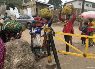 Selon l’armée FARDC: Violents combats ce lundi autour de Bunagana, la population a vidé la cité.