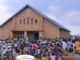 URGENT: ENCORE UNE BOMBE DANS UNE ÉGLISE