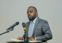 RDC: l’ancien gouverneur Zoé Kabila appelle le pouvoir au respect des textes