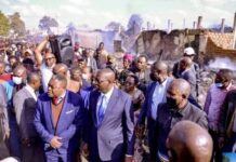 UNE FEMME ET SES ENFANTS DANS UN INCENDIE