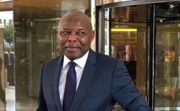 Le président national de l’Union pour la Nation Congolaise (UNC) Vital Kamerhe signe son retour triomphal ce lundi 22 août en politique.