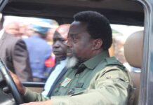 LE CORTEGE DE JOSEPH KABILA VICTIME D’UN ACCIDENT DE CIRCULATION A KASUMBALESA.