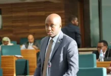 UN DIPLOMATE RWANDAIS INSULTE FÉLIX TSHILOMBO OUVERTEMENT