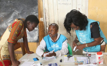 Avez vous vu ceci?: Enrollement a Lubumbashi est payant 15000 à 20000 franc par …