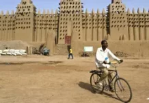 LE MALI VIENT DE METTRE DÉFINITIVEMENT FIN À SA DÉPENDANCE FACE À LA FRANCE EN ANNULANT LES 11 ACCORDS COLONIAUX IMPOSÉS AUX PAYS AFRICAINS DEPUIS 1960.