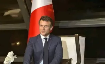 MACRON FACE À KINSHASA: MALVENU À KINSHASA, EMMANUEL MACRON EST OBLIGÉ DE CHANGER LE LANGUAGE CONTRE PAUL KAGAMÉ