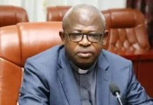 Monseigneur Donatien Nshole: « Si les parlementaires font passer la loi Tshiani, il auront creusé le tombeau de ce pouvoir.»