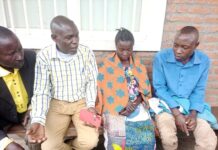 Kalehe : Yves Sangara au chevet de la famille ayant perdu ses 4 enfants dans l’éboulement à Minova / Kikunda l'asbl Umoja Kwetu avec la famille victime de l'inondation à l'hôpital générale de référence de Minova