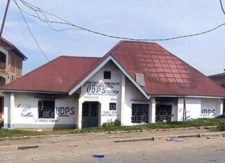 RDC: SIEGE DE L’UDPS INCENDIÉ PAR LE PEUPLE