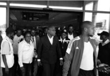 FLASH INFO: MARTIN FAYULU VIENT D’ATTERRIR A KINSHASA – SUIVEZ