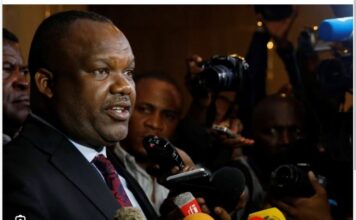 RDC : Corneille Nangaa dénonce une “gestion d’essais-erreurs” sous la présidence de Tshisekedi