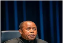 DENIS KADIMA- COURSE CONTRE LA MONTRE