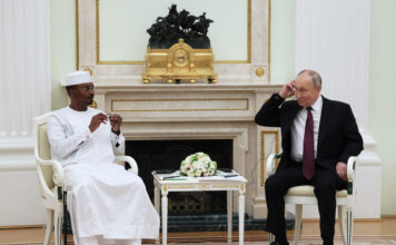 “Chadian President Meets Putin in Moscow Amidst Shifting African Alliances”