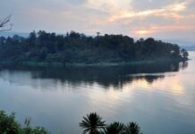 “Overloaded Boat Capsizes on Lake Kivu in Congo, Dozens Presumed Dead”