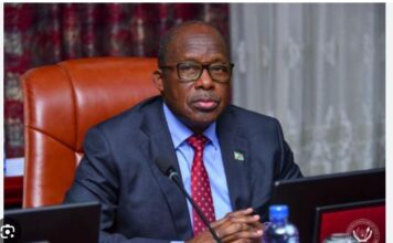 Christophe Lutundula met en garde Kabila