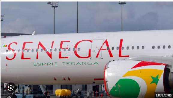 Senegal Plane Skid Incident: Boeing 737-300 Veers Off Runway
