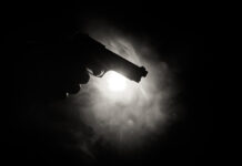 Kenyan Policeman Shoots Magistrate in Open Courtroom