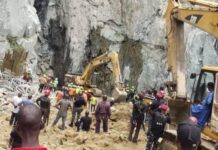 Dozens of Gold Miners Trapped After Pit Collapse in Nigeria