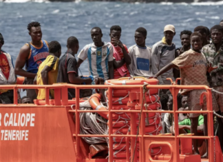 Thousands of Migrants Attempt to Cross from Morocco to Spanish Enclave Ceuta, Spanish Authorities Say