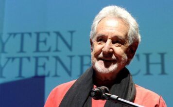 Breyten Breytenbach, Anti-Apartheid Icon and Literary Giant, Dies at 85