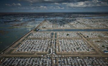 Thirst and Toxicity: Climate-Driven Floods Mix with Oil in South Sudan