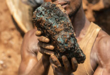 DR Congo Files Complaints Against Apple Over Alleged Use of Conflict Minerals