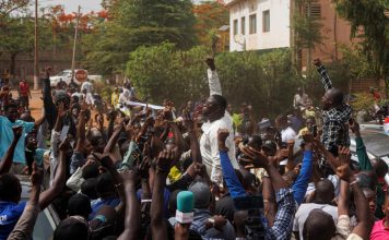 Mali’s Junta Dissolves All Political Parties in Sweeping Crackdown