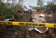 Ten European tourists, pilot killed in Kenya plane crash