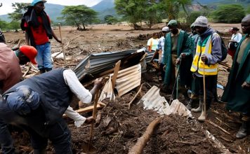 Kenya landslide kills 21 as heavy rains batter region