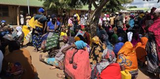 Mozambique violence forces more than 100,000 from their homes