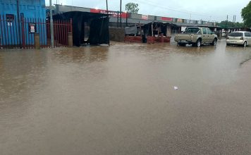 South Africa sends rescue team to search for politician swept away in Mozambique floods