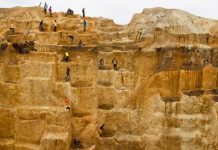 Nigeria mine disaster: 37 killed in toxic gas leak